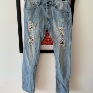 10.Deep Size 32 skinny jeans